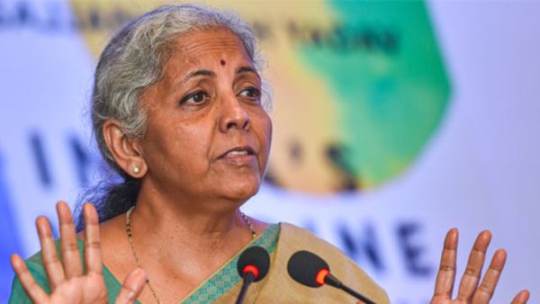 நாங்க இவ்ளோ பணம் கொடுக்கிறோம்! நீங்க என்ன கொடுக்கிறீங்கன்ற வாதமே தவறு! சென்னையில் நிர்மலா தாக்கு