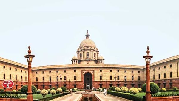 8வது ஊதியக்குழுவின் பலன்கள் எப்படி இருக்கும்.. மத்திய அரசு ஊழியர்களுக்கு எப்போது கிடைக்கும்?