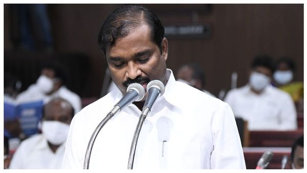 தமிழக சட்டசபையில் இன்று என்ன 'சம்பவம்' செய்வாரோ? திமுக கூட்டணியில் நீடிப்பாரா வேல்முருகன்?