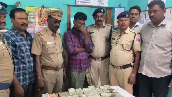 சோளம் வித்த காசு ரூ.77 லட்சம்? அரியலூர் ரயிலில் 500 ரூபாய் நோட்டுகளுடன் சிக்கிய இளைஞர்! ஹவாலா பணமா?