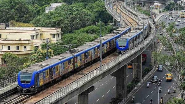அடி தூள்! பூந்தமல்லி - போரூர் இடையே நாளை மெட்ரோ ரயில் சோதனை ஓட்டம்.. இன்னும் கொஞ்ச நாளில் பறக்கலாம்!