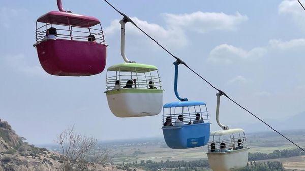 ஏற்காடு, ஏலகிரியில் ரோப் கார் வசதி.. வேற லெவலில் மாறும் சிறுமலை.. அறிவிப்பால் சுற்றுலா பயணிகள் குஷி!