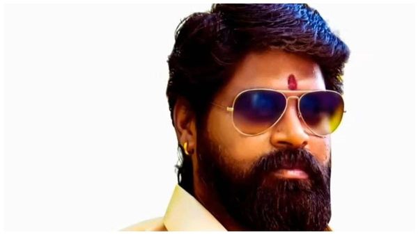 கருணாஸின் கட்சி வக்கீல்.. முகத்தில் அசையாமல் நின்ற 