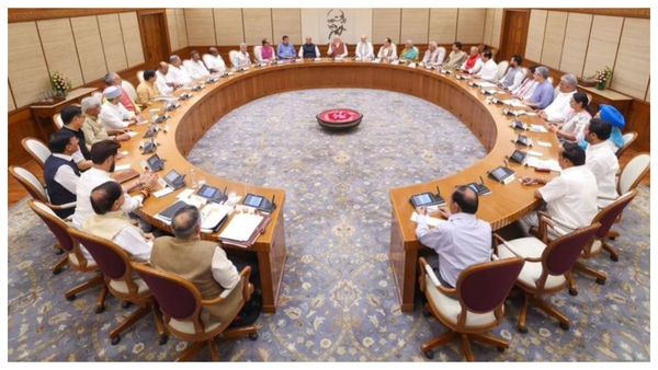 ஜாதிவாரி மக்கள் தொகை கணக்கெடுப்பு நடத்த பிரதமர் மோடி தலைமையிலான மத்திய அமைச்சரவை ஒப்புதல்!