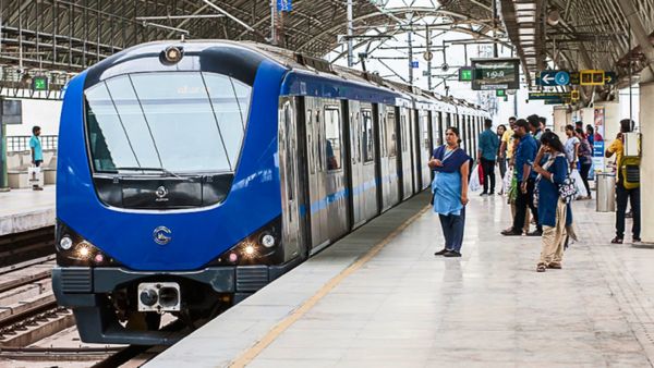 சென்னை மெட்ரோ 2ஆம் கட்ட திட்டம்: டெல்லி மெட்ரோவுடன் முக்கிய டீல்! 12 ஆண்டுகளுக்கு ரூ. 5,870 கோடி!