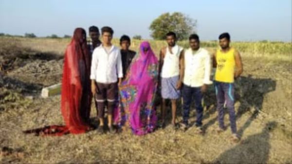 இப்படியெல்லாம் கூட நடக்குமா? கர்நாடகாவில் 100 நாள் வேலையில் 