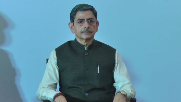 ஆளுநர் நடத்தும் மாநாட்டை புறக்கணித்த பல்கலைக்கழக துணைவேந்தர்கள்.. ரிட்டர்ன் கிளம்பிய புள்ளிகள்!