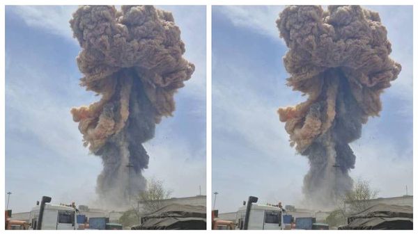 ஈரான் துறைமுகத்தில் பயங்கர வெடிவிபத்து- 10 பேர் பலி- 400 பேர் படுகாயம! 100 அடி உயரத்தில் கரும்புகை!