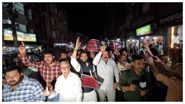 Pahalgam Terror Attack: ஜம்மு காஷ்மீர் முழுவதும் இன்று 'பந்த்'-ஆளும் தேசிய மாநாட்டு கட்சியும் ஆதரவு!