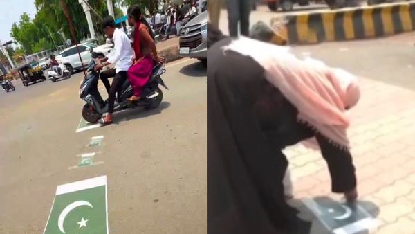 சாலையில் ஒட்டப்பட்ட பாகிஸ்தான் கொடி.. பார்த்ததும் கர்நாடக பெண்கள் செய்த செயல்.. பஜ்ரங்தள் கடுப்பு