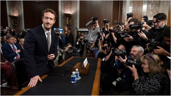 2561 கோடி கொடுத்தும் பலனில்லை.. டிரம்ப் கூட கைவிட்டுவிட்டார்.. வசமாக சிக்கிய மார்க் ஜுக்கர்பெர்க்