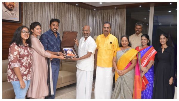 அதிமுக வேலுமணி வீட்டுக்கு ரஜினிகாந்த் விசிட்.. புதுமண தம்பதிகளுக்கு தந்த கிஃப்ட் தான் ஹைலைட்