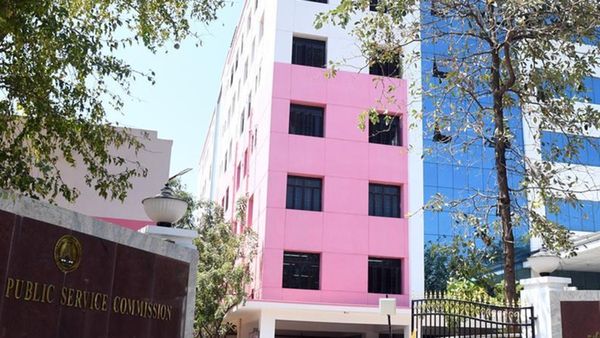 தமிழ்நாட்டில் 1.55 லட்சம் அரசு பணியிடங்களை நிரப்ப முடிவு .. எந்த துறையில் எவ்வளவு பணியிடங்கள்?