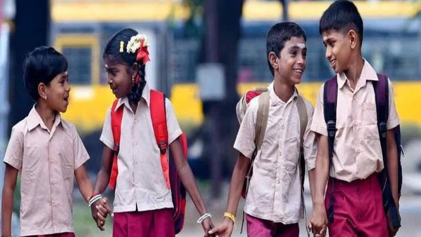Schools Reopen: தமிழகத்தில் பள்ளிகள் திறப்பது எப்போது? விடுமுறை நீட்டிக்கப்படுமா? வெளியான புது தகவல்