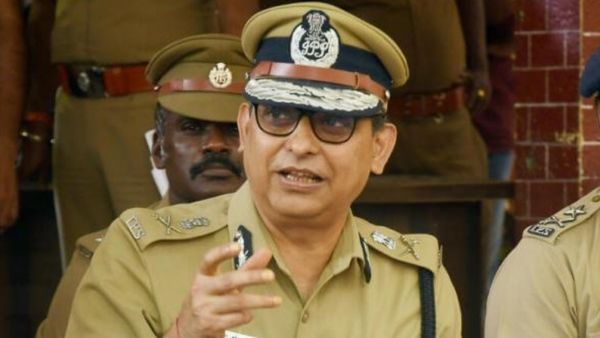 4 ஆண்டுகளில் தமிழகத்தில் கொலைகள் இவ்ளோ குறைஞ்சு போச்சு.. டிஜிபி சங்கர் ஜிவால் வெளியிட்ட தகவல்