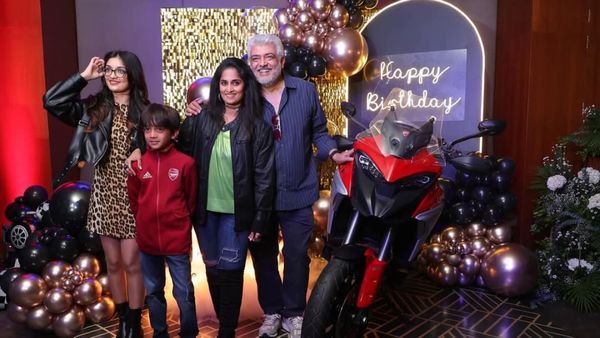 அஜித் பிறந்தநாள் ஸ்பெஷல்.. ஷாலினி வெளியிட்ட போட்டோஸ்.. இதை கவனிச்சீங்களா? குவியும் வாழ்த்து