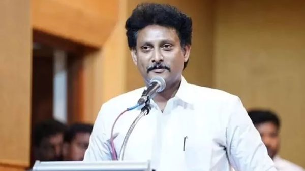 தமிழகத்தில் பள்ளிகள் திறப்பு தள்ளிப்போக வாய்ப்பு உள்ளதா? அமைச்சர் அன்பில் மகேஷ் பொய்யாமொழி விளக்கம்