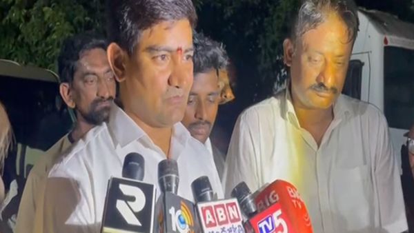 ஆந்திராவில் கொடூரம்! பூட்டிய காரில் சிக்கி மூச்சுத்திணறலால் 4 குழந்தைகள் பலி!