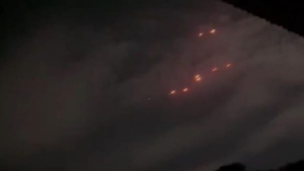 ராஜஸ்தானை சுத்து போட பார்த்த பாகிஸ்தான் ட்ரோன்கள்.. தக்க நேரத்தில் தடுத்து சிதறடித்த இந்திய ராணுவம்!