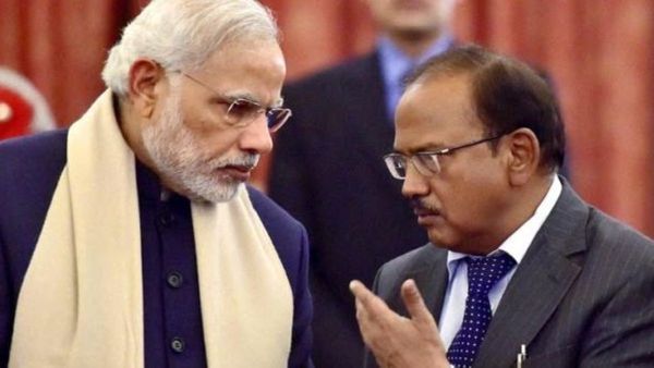 அத்துமீறி தாக்க வரும் பாகிஸ்தான்.. பிரதமர் மோடியுடன் அஜித் தோவல் அவசர ஆலோசனை.. பெரிய முடிவு?