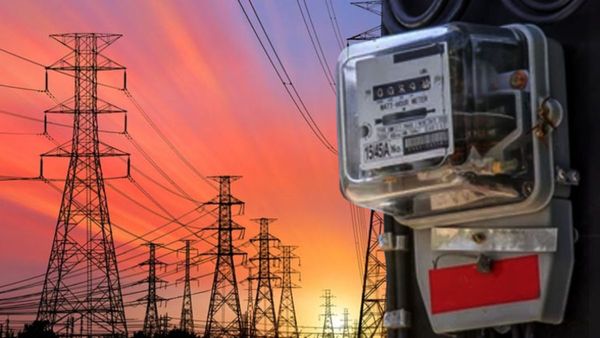 தமிழகத்தில் மின் கட்டணம் உயர்கிறதா? ஜூலை முதல் கட்டணத்தை உயர்த்த மின்சார ஒழுங்கு ஆணையம் பரிந்துரை