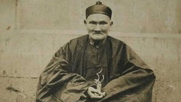 256 ஆண்டு காலம் வாழ்ந்த மனிதர்.. உலகின் மிக நீண்ட ஆயுளுக்கான 'பரம' ரகசியம் இதுதானாம்!