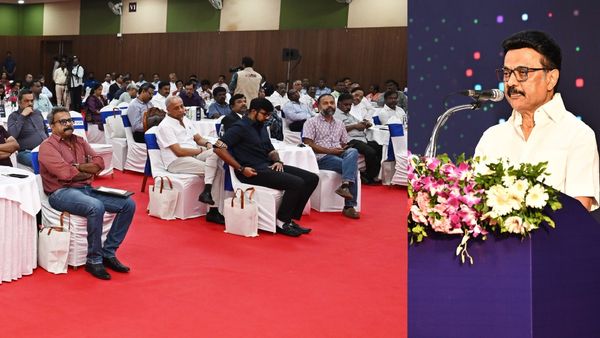 விமர்சிப்பதில் காட்டும் ஆர்வத்தை பாராட்டுவதில் காட்டலையே! ஊடகத்தினரிடம் நேருக்கு நேர் சொன்ன ஸ்டாலின்