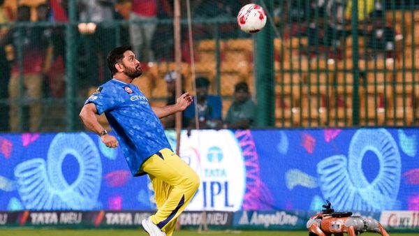 பேய்க்கும் பேய்க்கும் சண்டை.. சூர்யவன்ஷி vs ஆயுஷ் மாத்ரே? கடைசி இடத்தில் நிறைவு செய்யும் சிஎஸ்கே!