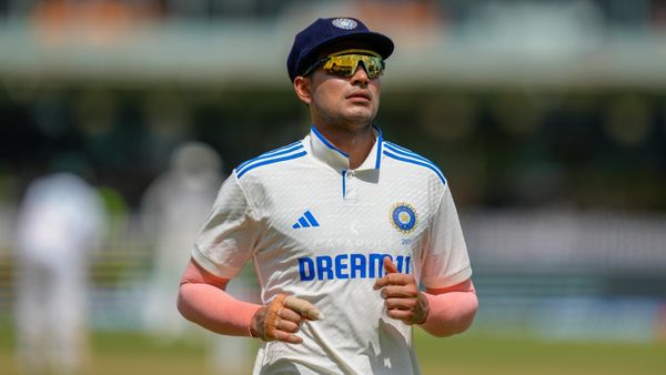 சுப்மன் கில் சரிபட்டு வர மாட்டாரு.. டெஸ்ட் கிரிக்கெட் அடிப்படையே தெரியாது.. பும்ராவுக்கு துரோகம்!