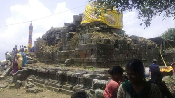 தேனியில் விசேஷம்.. இன்று கண்ணகி சித்திரை திருவிழா.. கூடலூரில் குவிந்த பக்தர்கள்.. உள்ளூர் விடுமுறை