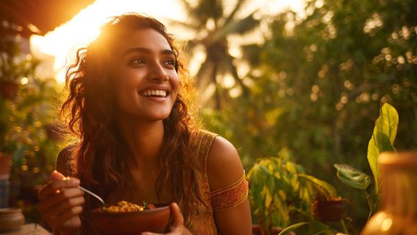 பசி வயிற்றை கிள்ளும்போது.. திடீரென சத்தம் வருதே.. அது ஏன் தெரியுமா! மருத்துவர்கள் அளிக்கும் விளக்கம்