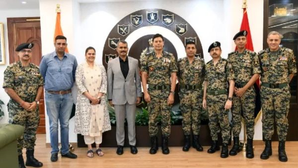 எல்லை பாதுகாப்பு படை உடன் இணையும் ஒன் இந்தியா.. நாட்டை காக்கும் பாதுகாவலர்களுக்கு ஒரு சல்யூட்!