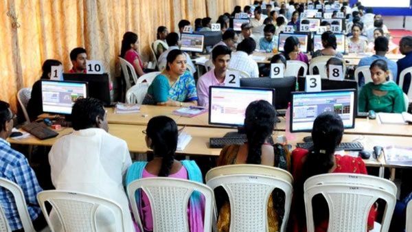 பொறியியல் படிப்புகளுக்கு விண்ணப்பிக்க இன்றே கடைசி நாள்.. மாணவர்கள் மத்தியில் அதிகரித்த மவுசு!