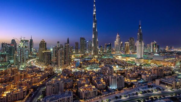 துபாய், அபுதாபி, ஷார்ஜாவில் வாழும் இந்தியர்கள் அறிய வேண்டிய சூப்பர் பாஸ்போர்ட் மாற்றங்கள்