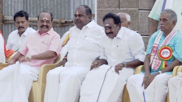 முருகன் மாநாடு வீடியோ.. எடப்பாடி பழனிசாமி நடவடிக்கையை மறந்துட்டீங்களா.. ஆர்பி உதயகுமார் வார்னிங்!