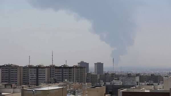 முதல் முறையாக கத்தாரில் காதர் ஏவுகணைகளை வீசிய ஈரான்.. அது எந்த அளவிற்கு சக்தி வாய்ந்தது?