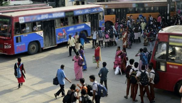ஆகா.. பஸ் பாஸ் பஞ்சாயத்து இனி இல்லை! அரசுப் பேருந்துகளில் கட்டணமில்லா பயணம்! வெளியான சூப்பர் செய்தி!