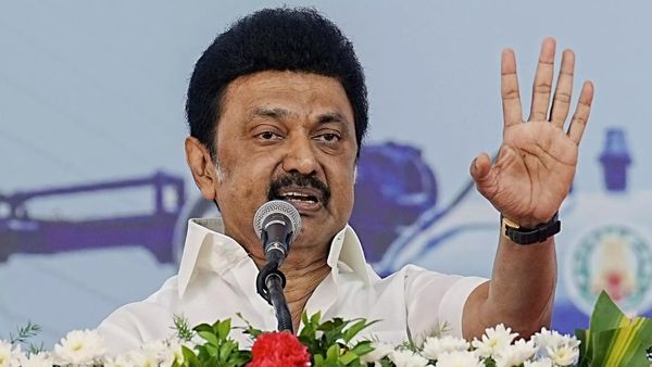 குடும்ப கட்டுப்பாட்டால் ஆபத்து.. அதிக குழந்தைகளை பெற்றுக்கொள்ளுங்கள்.. மணமக்களுக்கு ஸ்டாலின் அட்வைஸ்