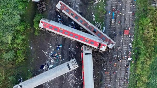 போல்ட், நட்டுகள் கழற்றப்பட்டது.. கவரப்பேட்டை ரயில் விபத்துக்கு சதிச்செயலே காரணம்.. விசாரணையில் ஷாக்!