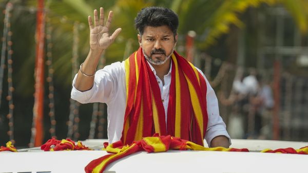 லோக்கல் டூ நேஷனல்.. தலைப்புச் செய்தியான தவெக! இனி நான் ரொம்ப பிசி.. குஷியான விஜய்! அடுத்தது இதுதானா?