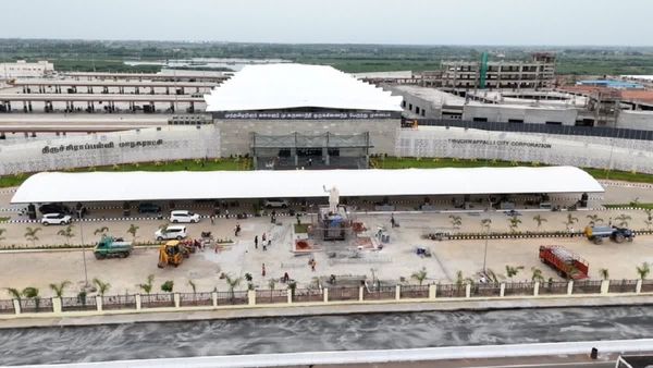 பஞ்சாய் போன பஞ்சப்பூர்.. காசை கரியாக்கிய வியாபாரிகள்! பயன்பாட்டுக்கு எப்போது? வெளியான முக்கிய தகவல்!