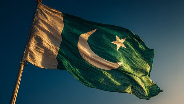 ஆடிப்போன பாகிஸ்தான்.. எதிர்பாராத இடத்தில் திடீரென விழுந்த அடி.. இன்னும் நிறைய அடி விழ போகுதாம்.!