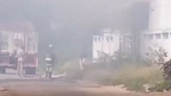 சிவகாசி பட்டாசு ஆலை வெடி விபத்தில் சிக்கி 7 பேர் பலி.. தொழிலாளர்களை மீட்கும் பணி தீவிரம்