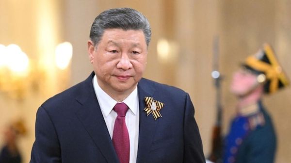 ஜி ஜின்பிங் முதுகில் குத்திய ஆதரவாளர்.. சீனாவின் அடுத்த அதிபர் யார்? லிஸ்ட்டில் 2 தலைகள்.. பின்னணி