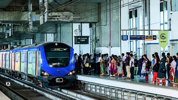 அடி தூள்! சென்னை மெட்ரோ ரயில் புதிய சாதனை.. ஒரே மாதத்தில் 1 கோடி பேர் பயணம்!