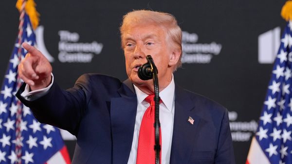 உக்ரைனுக்காக பேச வரவில்லை.. புடினை சந்திக்க புறப்படும் முன்.. அமெரிக்க அதிபர் டிரம்ப் சொன்ன வார்த்தை