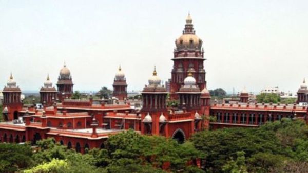 ராவணன் தலை போல்.. மீண்டும் மீண்டும் பரவும் அந்தரங்க வீடியோக்கள்.. சென்னை உயர்நீதிமன்றம் கவலை!