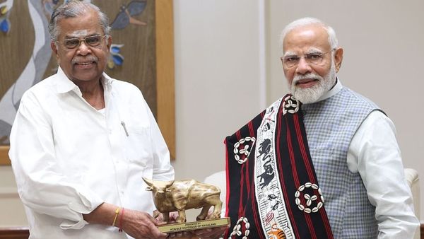 குஜராத்தில் மோடி.. தமிழ்நாட்டில் இல.கணேசன்.. ஒரே காலகட்டத்தில் கட்சியில் வளர்ந்த தலைகள்!