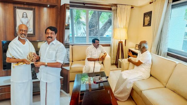 ரஜினிகாந்தை திடீரென சந்தித்த நயினார் நாகேந்திரன்! போயஸ் கார்டன் வீட்டுக்கு பாஜக தலைவர் சென்றது ஏன்?