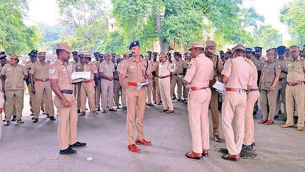 ஆம்பூர் கலவர கேஸில் 161 பேருக்கு விடுதலை.. திருப்பத்தூர் கோர்ட் அதிரடி தீர்ப்பு.. பரபரக்கும் வேலூர்